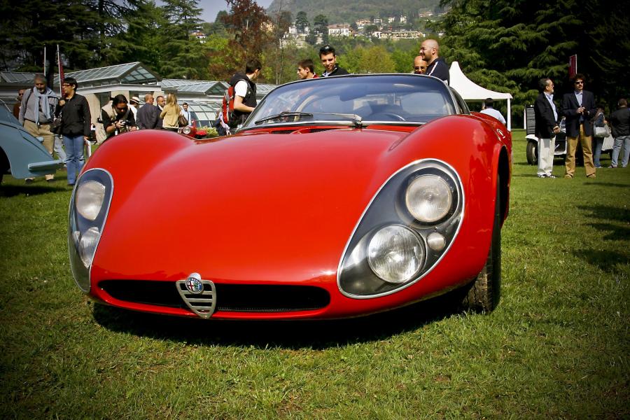  Alfa Romeo T33/2 Stradale Prototipo 1967 года  (фото 2 из 13)